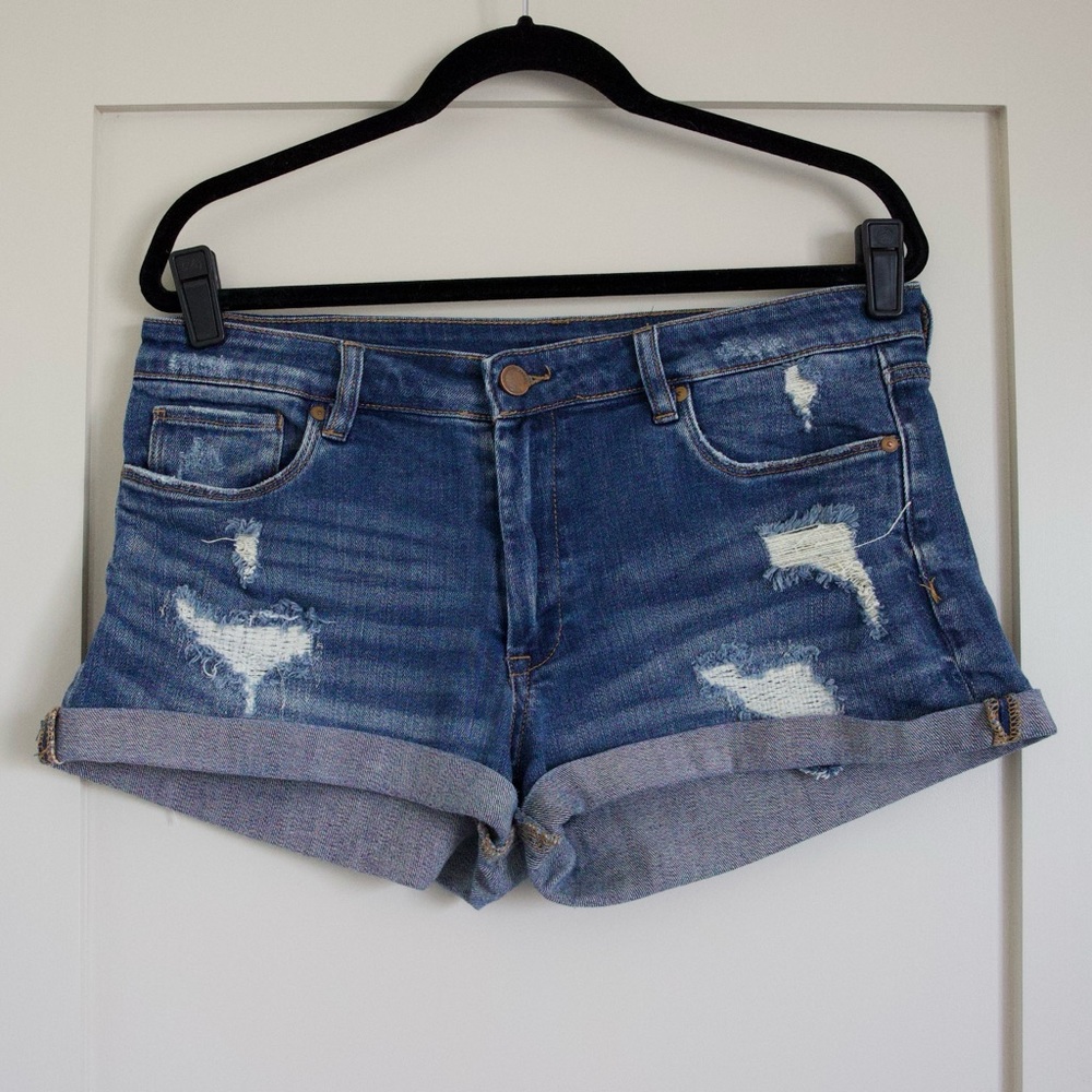 Blank NYC Cuffed Distressed Jean Short 2” Inseam